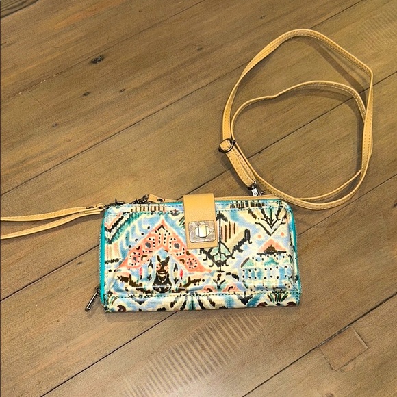 Sakroots Large Smartphone Crossbody Bag - Picture 2 of 9